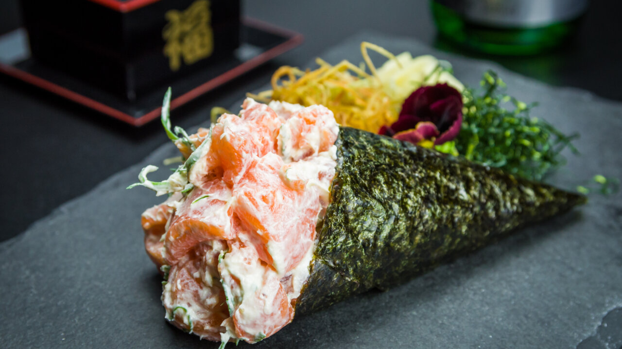 Temaki de salmão